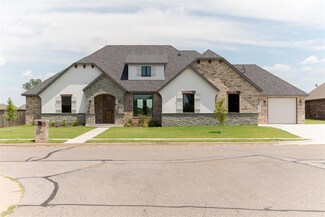 5912 Saint James Place, Oklahoma City, OK 73179