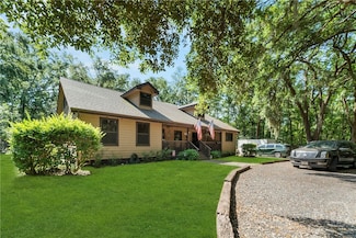 124 Denham Ln, Midway, GA 31320