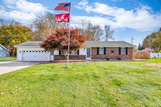 3481 Agnes St, Jackson, MI 49203