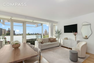 1 Grand Army Plaza Unit 9-D, Prospect Heights, NY 11238