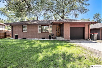 6121 Colby St, Lincoln, NE 68505