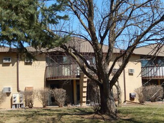 1441 S Van Dyke Rd Unit 1C, Appleton, WI 54914