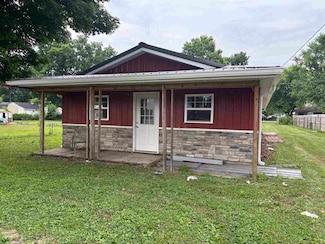 121 W Main St, Laurel, IN 47024