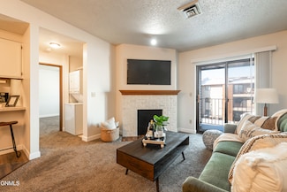 2910 Ontario Ln Unit 11, Bismarck, ND 58503