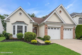 39 Barton Creek Rd, Jackson, NJ 08527