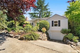 5717 NE 57th St, Seattle, WA 98105