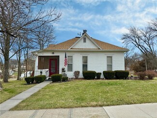 413 Pleasant View Ave, Trenton, MO 64683