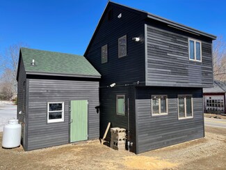 3000 Washington Rd, Waldoboro, ME 04572