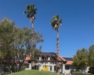 1871 Ski Slope Cir, Las Vegas, NV 89117