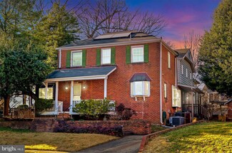 5713 15th Rd N, Arlington, VA 22205