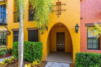 9037 Alturas St Unit 37-2, Naples, FL 34113