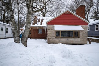 3313 Leahy St, Muskegon, MI 49444