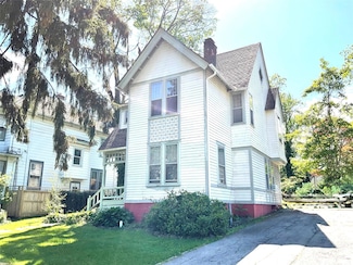 173 S Cherry St, Poughkeepsie, NY 12601