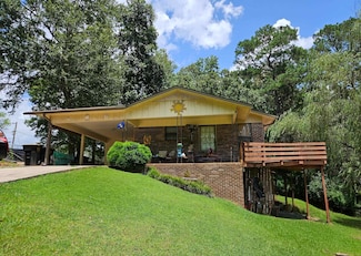 1816 Briarwood Ln SE, Cullman, AL 35055