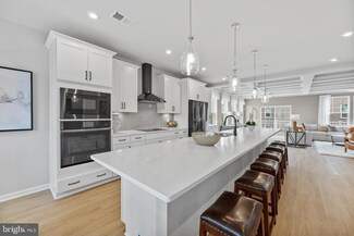 10552 John Glenn St, Lanham, MD 20706