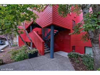 710 NW Naito Pkwy Unit C6, Portland, OR 97209