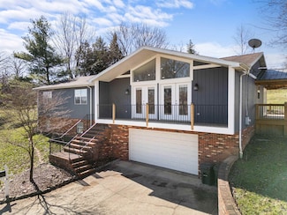 14 James Dr, Huntington, WV 25705