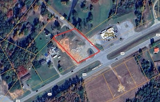 200 Kings Hwy, Keysville, VA 23947