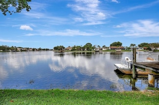 1520 NW 113th Way, Pembroke Pines, FL 33026