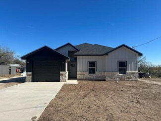 202 S Baze St, San Angelo, TX 76903