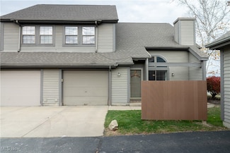 4052 Saint Andrews Ct Unit 3, Canfield, OH 44406