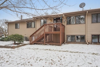 1428 Arden View Dr, New Brighton, MN 55112
