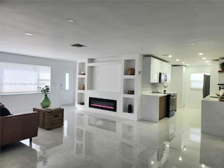 1254 NW 82nd Ave, Plantation, FL 33322