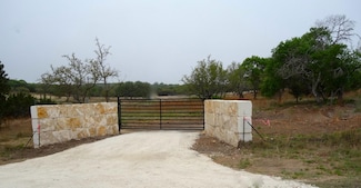 850 Brand Rd, Bulverde, TX 78163