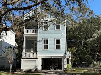 1350 Lucinda St, Mount Pleasant, SC 29466