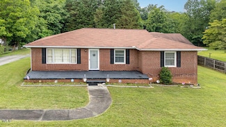 424 Camp Rd, Burlington, NC 27217