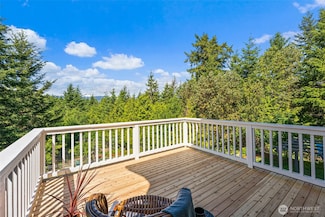 14885 NW Eagles View Dr, Seabeck, WA 98380