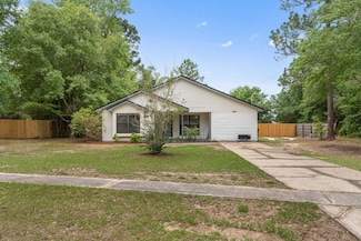 426 Brown Place, Crestview, FL 32539
