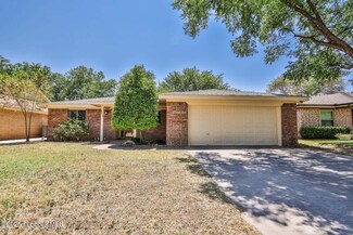 4815 59th St, Lubbock, TX 79414