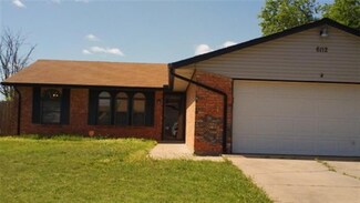 6112 SW Oak Cliff Ave, Lawton, OK 73505