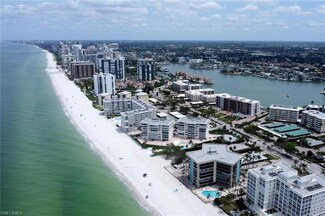 3399 Gulf Shore Blvd N Unit 303, Naples, FL 34103