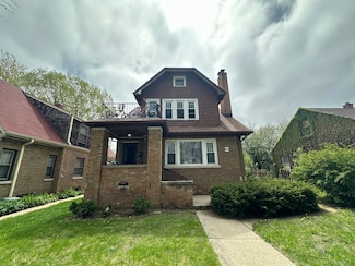 5733 W Philip Place, Milwaukee, WI 53216