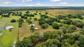 2404 Silver Lake Rd, Labelle, FL 33935