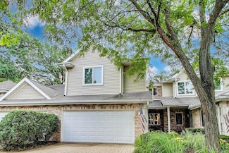 1604 Park Ridge Point Unit 1, Park Ridge, IL 60068