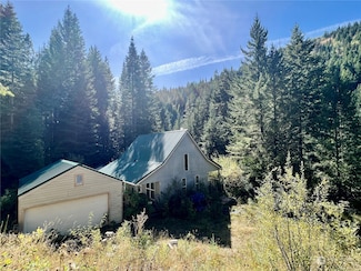135 Burnt Fork Ln, Dayton, WA 99328