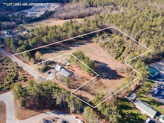 16 Isaac Buswell Rd, Ossipee, NH 03864