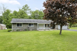 105 Sterry Dr, Greene, NY 13778