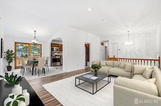 80 Mitchell Ave, Piscataway, NJ 08854