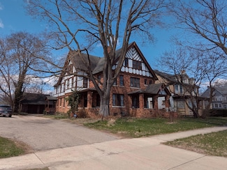25 Orchard Place, Battle Creek, MI 49017