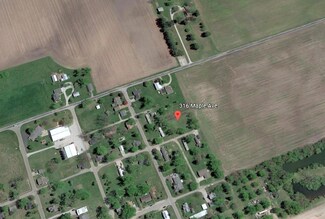 Lot 48 Maple Ave, Medaryville, IN 47957