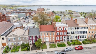 379 S Main St, Geneva, NY 14456