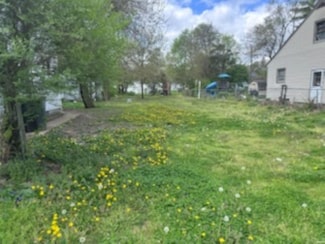 1321 Huey St, South Bend, IN 46628