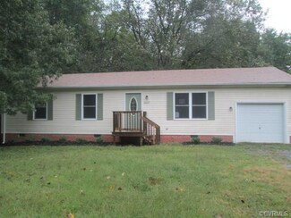 6627 Valley Dr, Gloucester, VA 23061