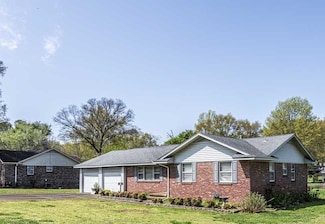 7205 Renda St, Millington, TN 38053