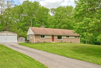 102 Landwood Ln, Freedom, PA 15042