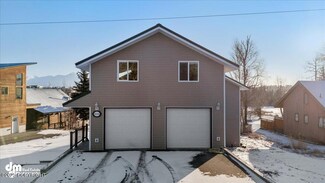 3220 E Palmdale Dr, Wasilla, AK 99654